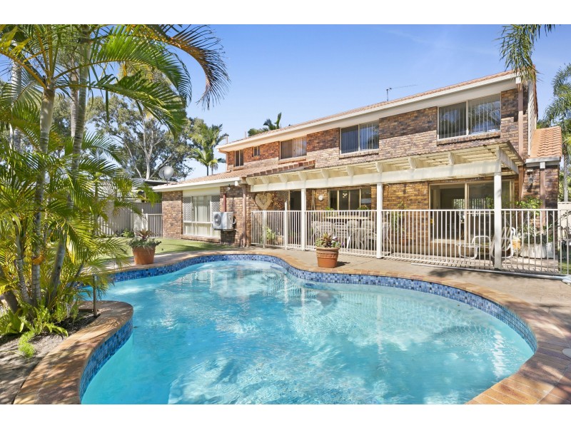 78 Newport Drive, Robina QLD 4226