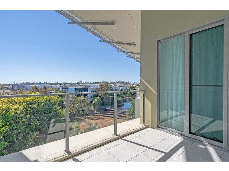 123/2 Riverwalk Avenue, Robina QLD 4226