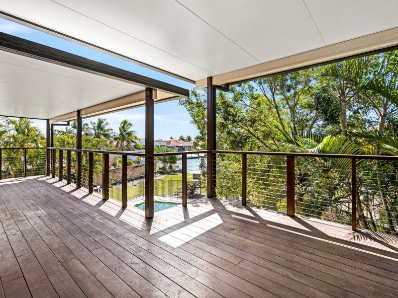 55 Abalone Avenue, Paradise Point QLD 4216