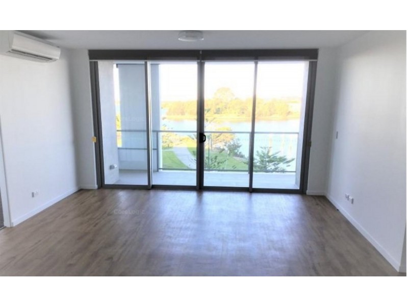 2207/65 Varsity Parade, Varsity Lakes QLD 4227