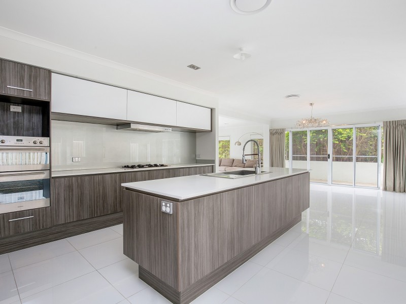 13 Skywatch Circuit, Reedy Creek QLD 4227