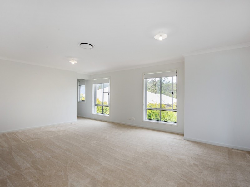 13 Skywatch Circuit, Reedy Creek QLD 4227