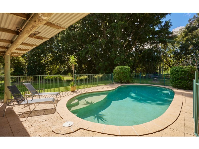 10 & 12 Tyalla Court, Tallebudgera QLD 4228