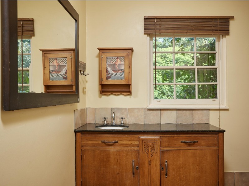 10 & 12 Tyalla Court, Tallebudgera QLD 4228