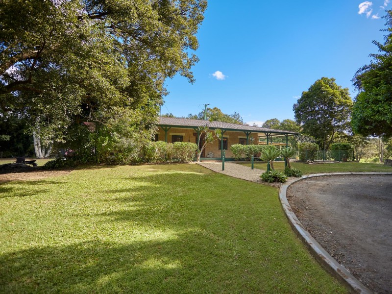 10 & 12 Tyalla Court, Tallebudgera QLD 4228
