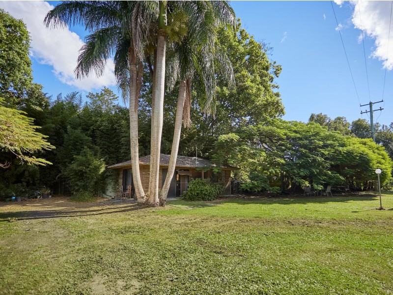 10 & 12 Tyalla Court, Tallebudgera QLD 4228