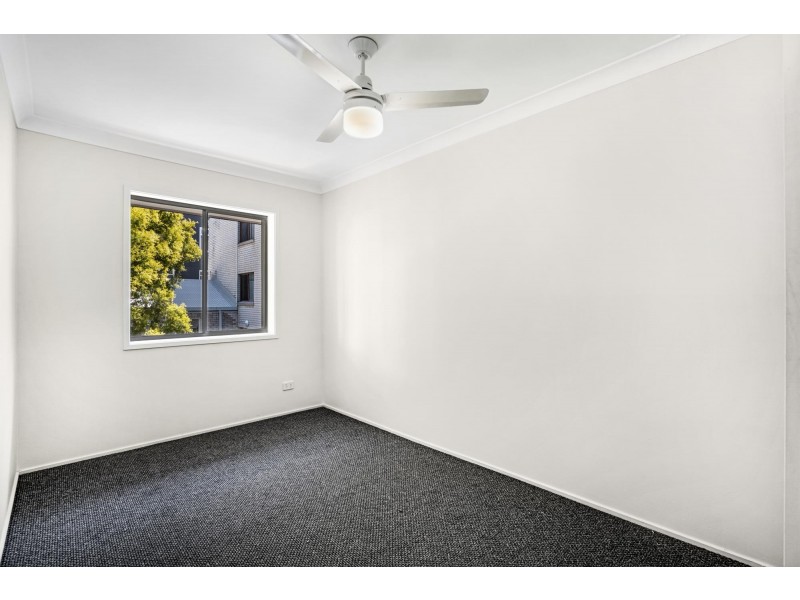 7/18 White Street, Southport QLD 4215