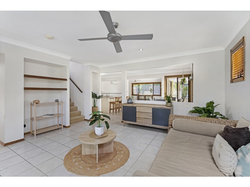 1/4 Leopardwood Circuit, Robina QLD 4226