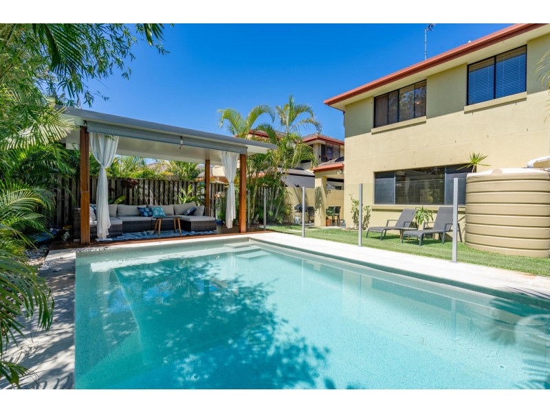 1/4 Leopardwood Circuit, Robina QLD 4226