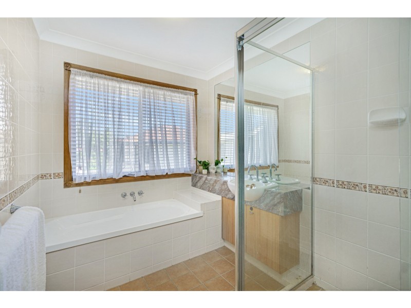 1/4 Leopardwood Circuit, Robina QLD 4226