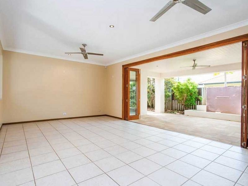 47 Gerona Circuit, Varsity Lakes QLD 4227