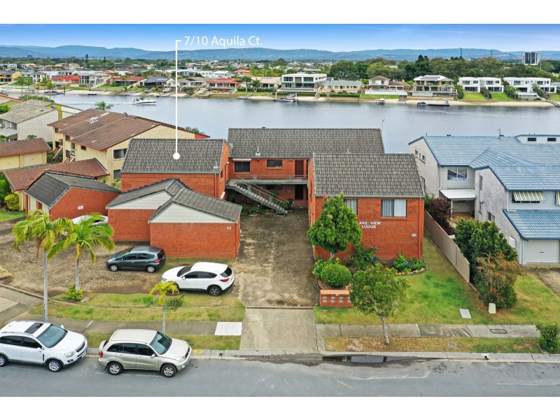 7/10 Aquila Court, Mermaid Waters QLD 4218