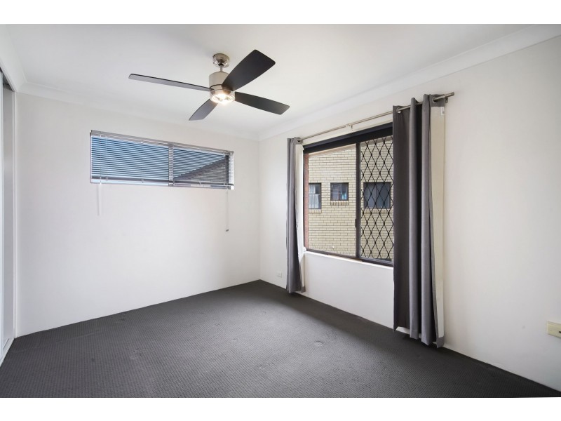 7/10 Aquila Court, Mermaid Waters QLD 4218