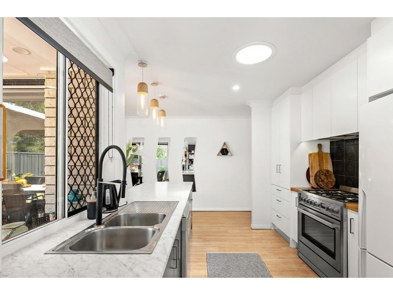 19 Wattle Glen Place, Robina QLD 4226