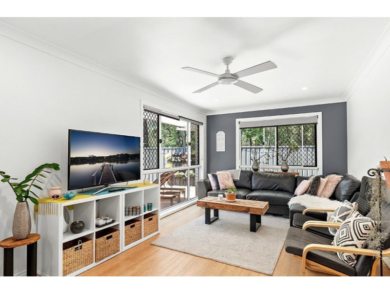 19 Wattle Glen Place, Robina QLD 4226