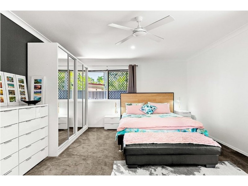 19 Wattle Glen Place, Robina QLD 4226