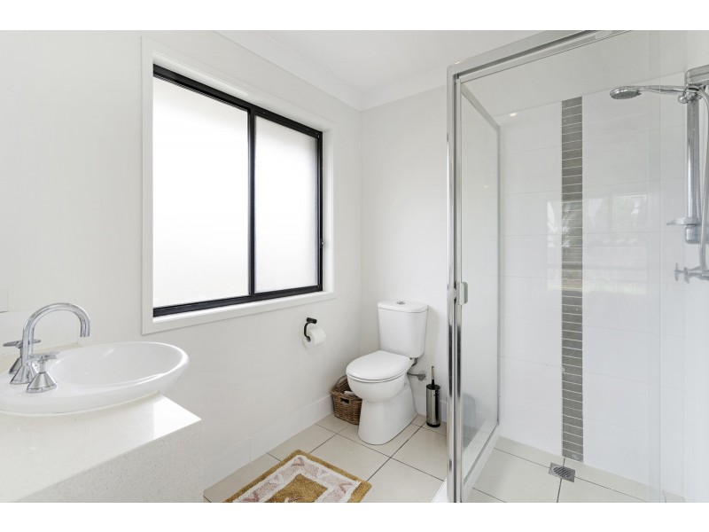 83/19 Santa Barbara  Road, Hope Island QLD 4212