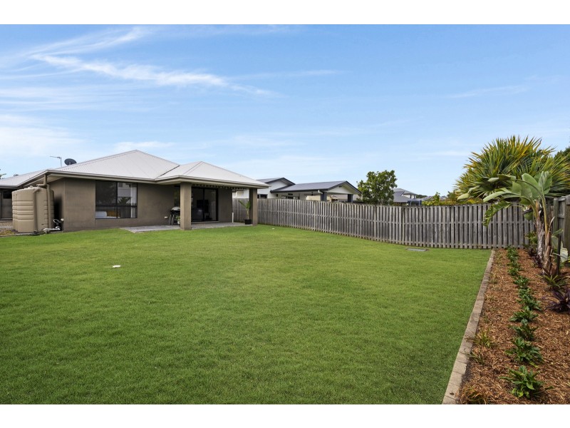 83/19 Santa Barbara  Road, Hope Island QLD 4212