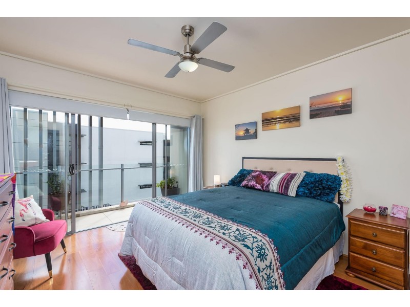 216/1 Toombul Avenue, Miami QLD 4220