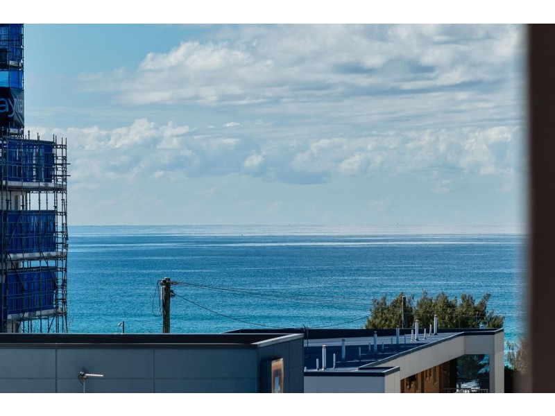 216/1 Toombul Avenue, Miami QLD 4220