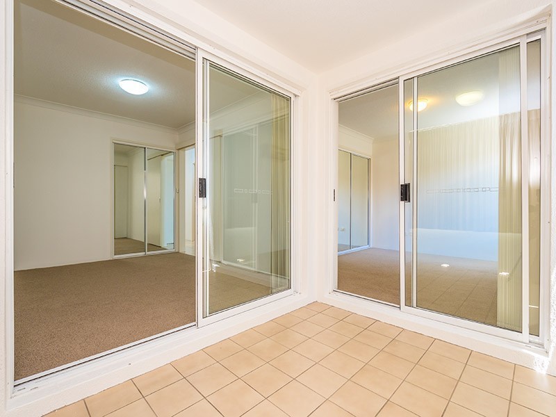 3/194 Marine Parade, Labrador QLD 4215