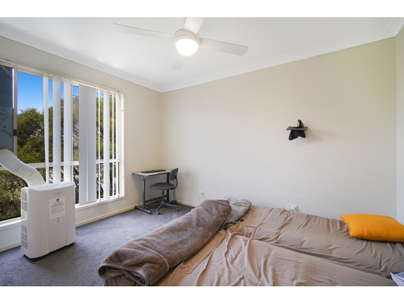 8/3 Arundel Drive, Arundel QLD 4214
