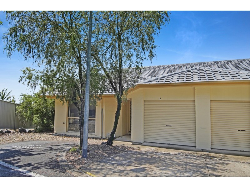 8/3 Arundel Drive, Arundel QLD 4214