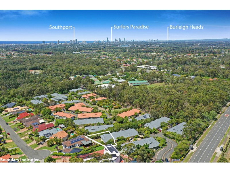 8/3 Arundel Drive, Arundel QLD 4214