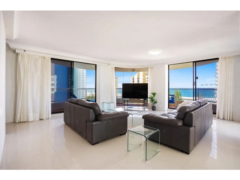 11C/30 Laycock, Surfers Paradise QLD 4217