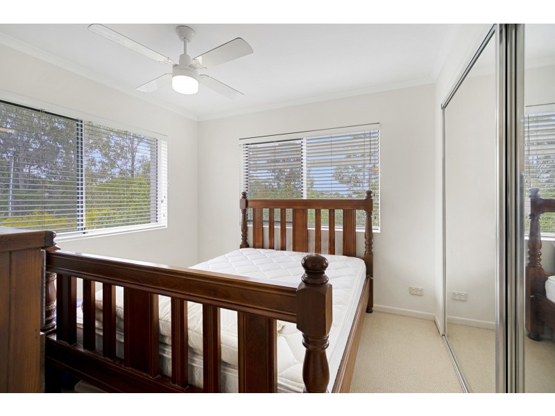 30/1 Riverwalk Avenue, Robina QLD 4226