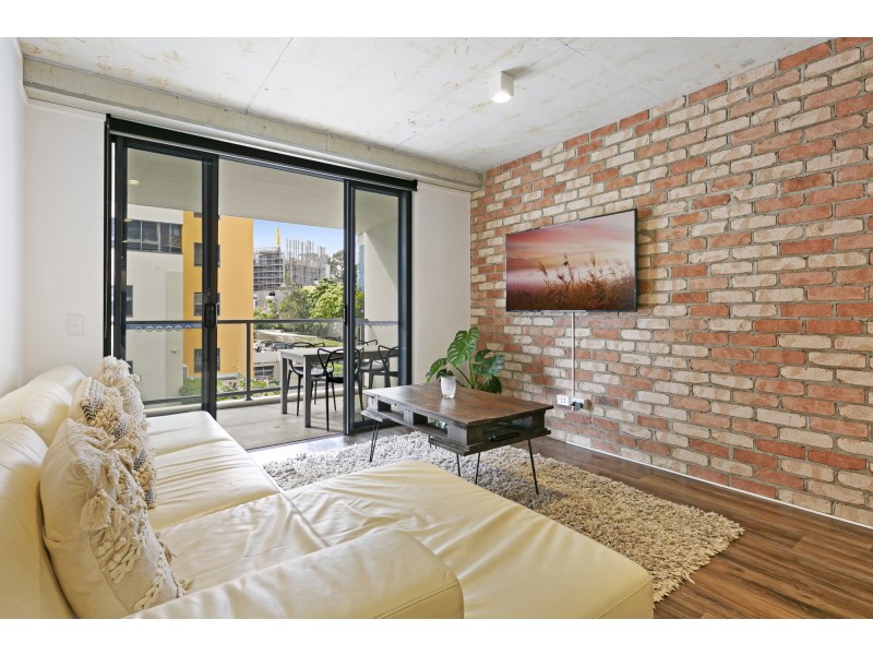 105/190 Varsity Parade, Varsity Lakes QLD 4227