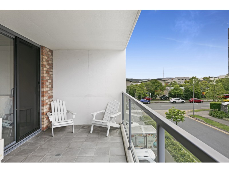 105/190 Varsity Parade, Varsity Lakes QLD 4227