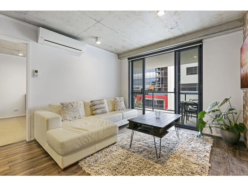 105/190 Varsity Parade, Varsity Lakes QLD 4227