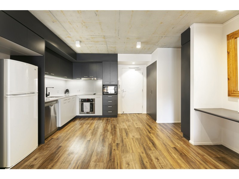 105/190 Varsity Parade, Varsity Lakes QLD 4227