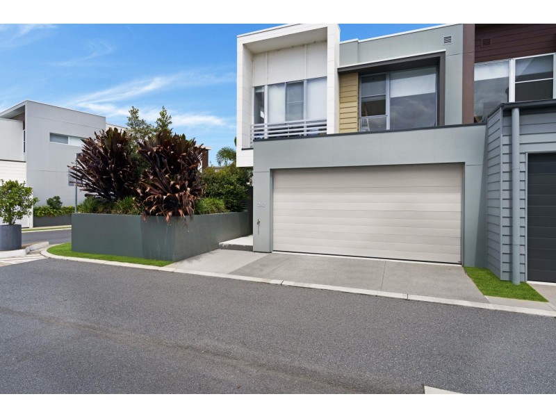 292/1 Vue Boulevard, Robina QLD 4226