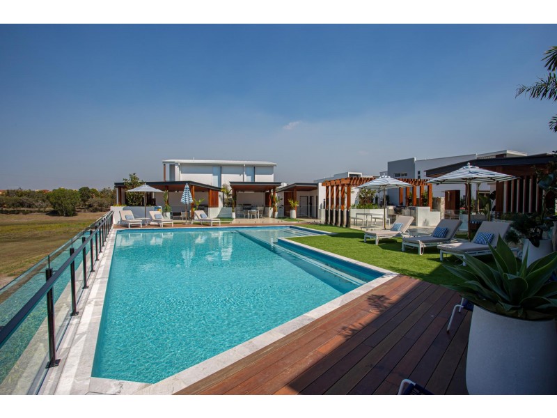 292/1 Vue Boulevard, Robina QLD 4226