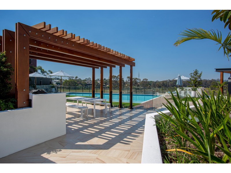 292/1 Vue Boulevard, Robina QLD 4226