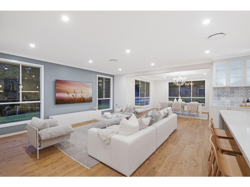 24 Tarrant Drive, Mudgeeraba QLD 4213