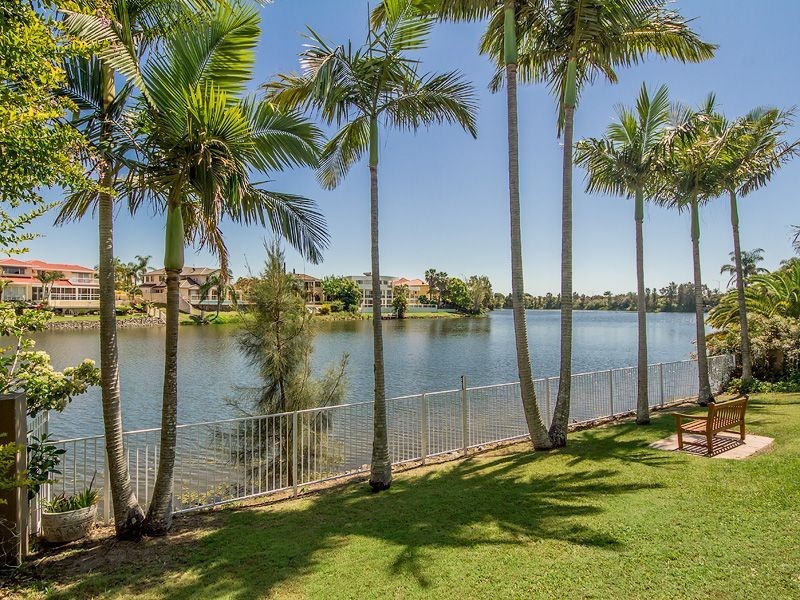 95 Newport Drive, Robina QLD 4226