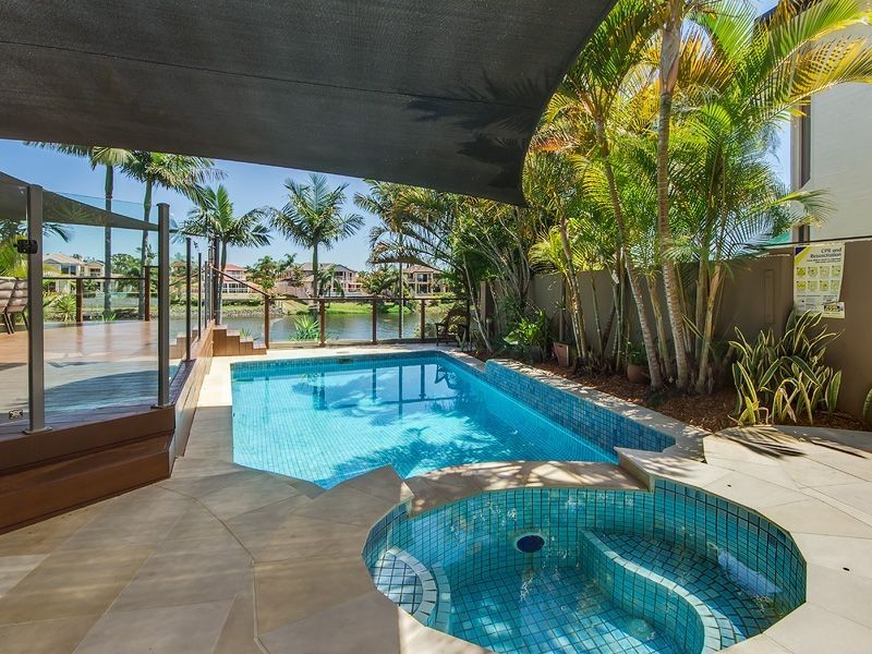 95 Newport Drive, Robina QLD 4226