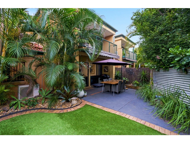 4/120 Highfield Drive, Merrimac QLD 4226