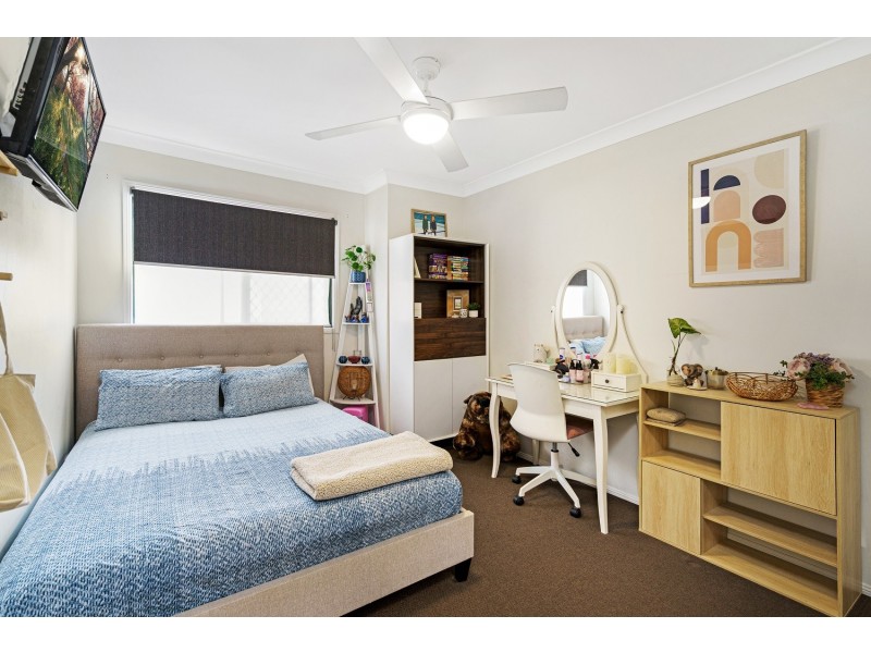 4/120 Highfield Drive, Merrimac QLD 4226