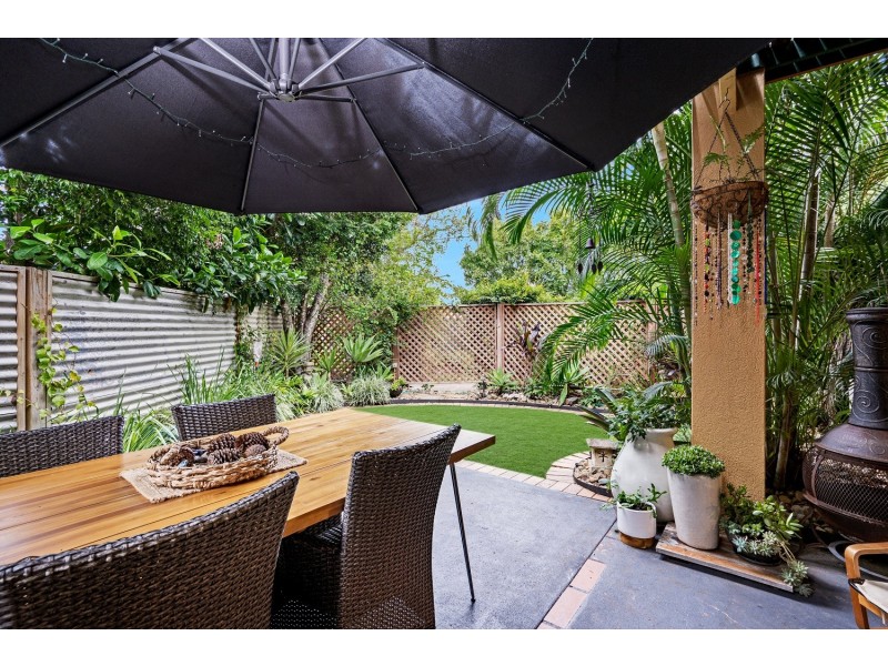 4/120 Highfield Drive, Merrimac QLD 4226