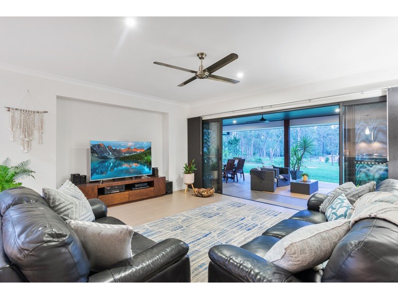 343 Greensward Road, Tamborine QLD 4270