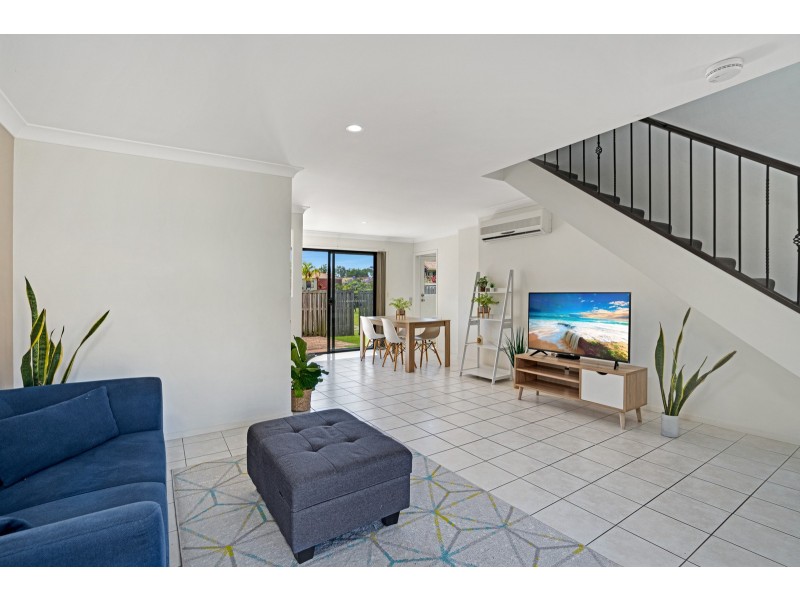 94/302 Christine Avenue, Varsity Lakes QLD 4227