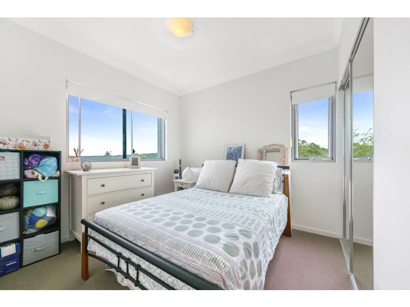 1601/397 Christine Avenue, Varsity Lakes QLD 4227