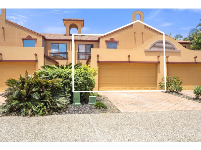 54/8 Woody Views Way, Robina QLD 4226