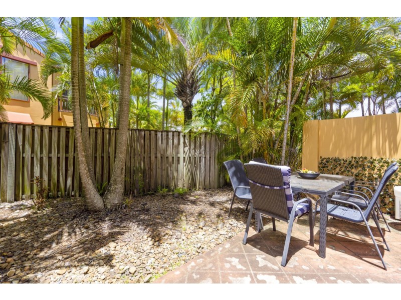 54/8 Woody Views Way, Robina QLD 4226