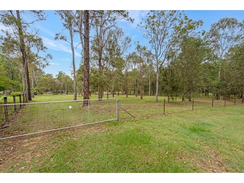 2-20 Greensward Road, Tamborine QLD 4270