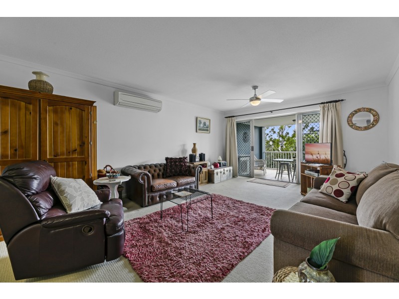 22/1 Riverwalk Avenue, Robina QLD 4226